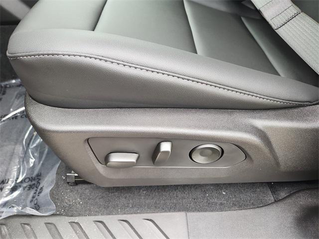 new 2025 GMC Canyon car, priced at $47,245