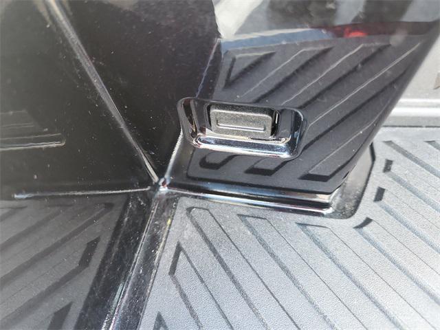 new 2026 GMC HUMMER EV SUV car, priced at $98,362