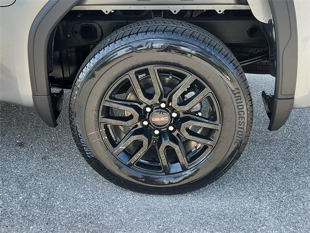 new 2025 GMC Sierra 1500 car, priced at $51,040