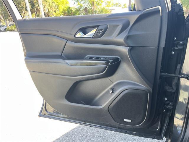 used 2020 GMC Acadia car, priced at $27,000