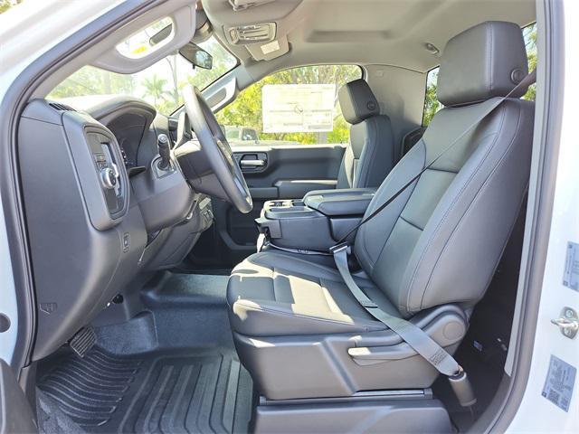 new 2025 GMC Sierra 1500 car, priced at $41,430