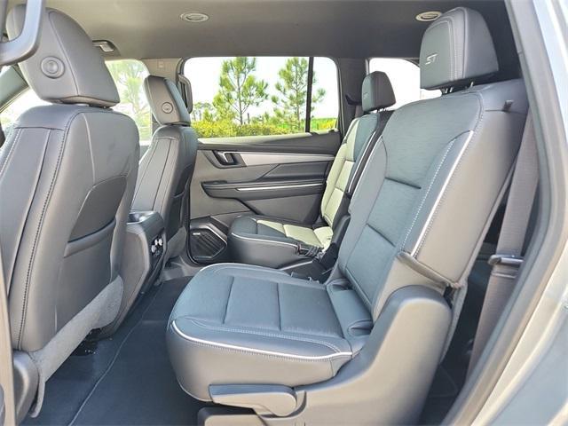 new 2025 Buick Enclave car, priced at $47,285