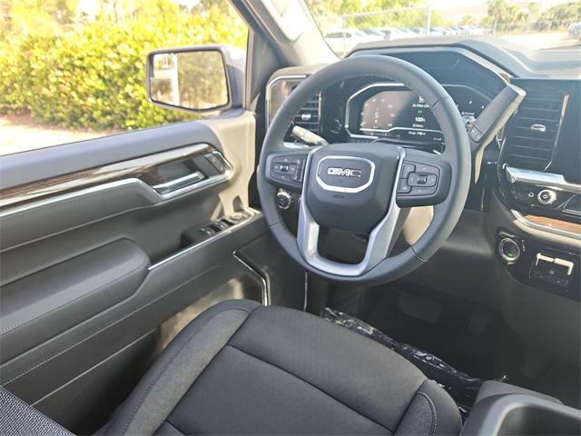 new 2025 GMC Sierra 1500 car, priced at $49,140