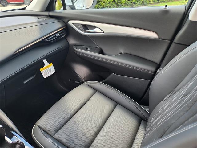 new 2025 Buick Envision car, priced at $46,424