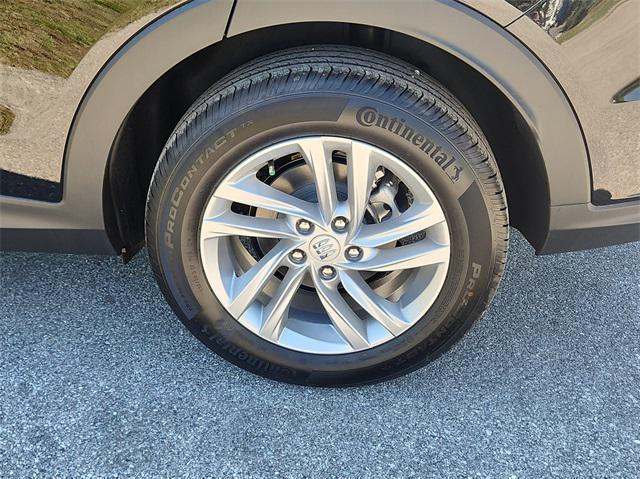 new 2025 Buick Envista car, priced at $25,169