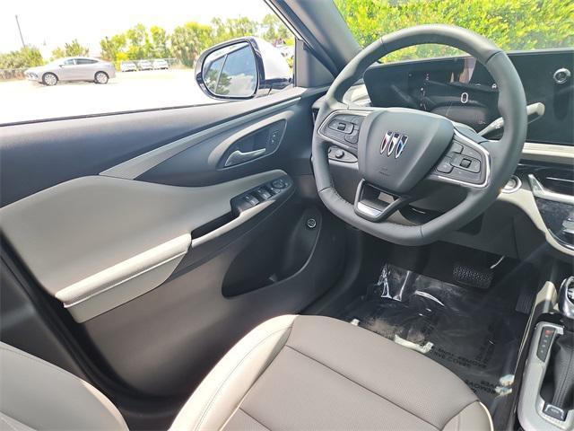 new 2025 Buick Envista car, priced at $30,095
