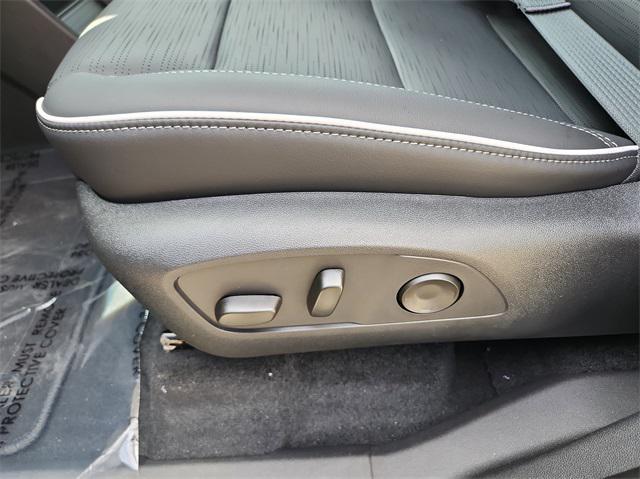 new 2025 Buick Enclave car, priced at $47,285
