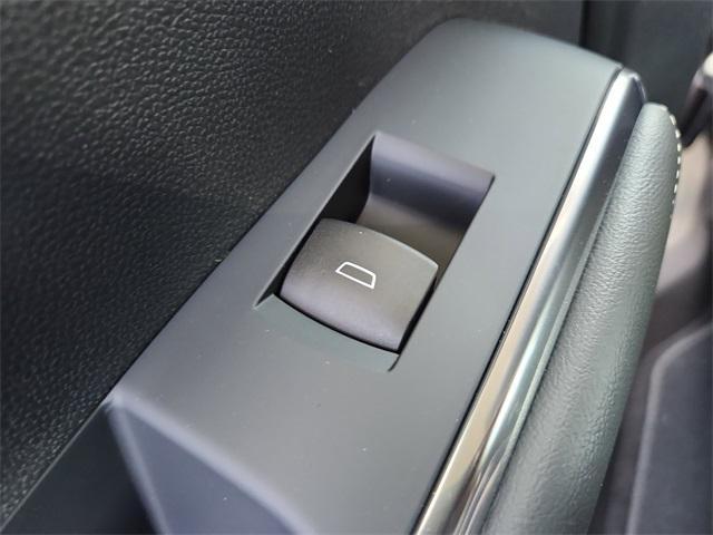 new 2025 GMC Acadia car, priced at $43,951