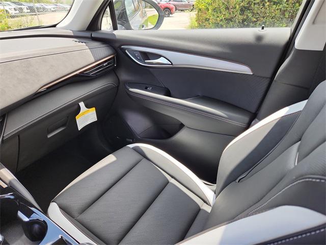 new 2025 Buick Envision car, priced at $40,350