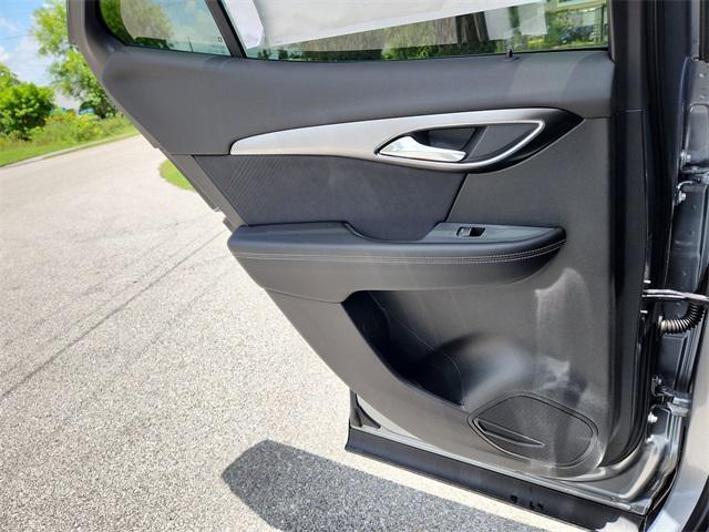 new 2025 Buick Envision car, priced at $40,350