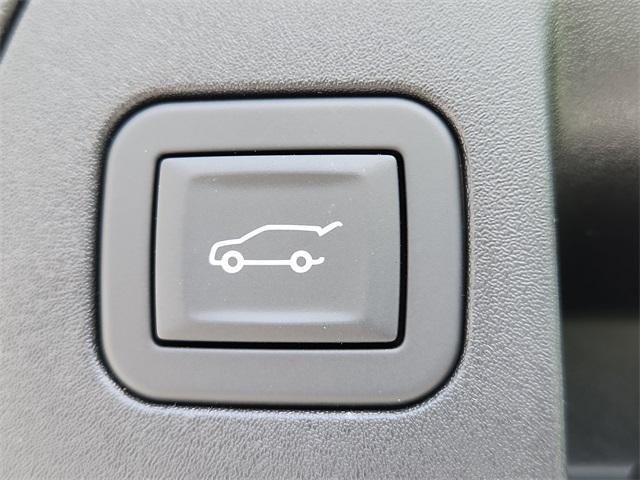 new 2025 Buick Envision car, priced at $40,350