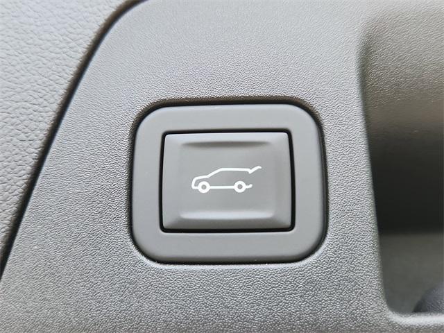 new 2025 Buick Envision car, priced at $40,350