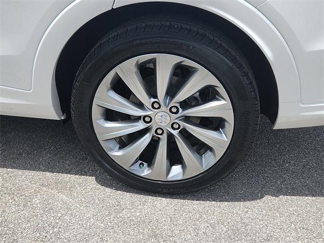 new 2025 Buick Envista car, priced at $30,130