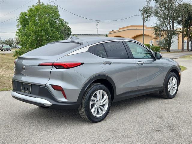 new 2025 Buick Envista car, priced at $26,880