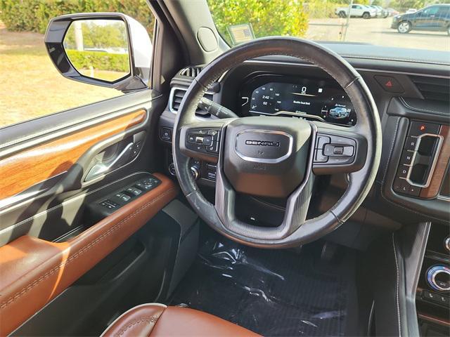 used 2023 GMC Yukon car, priced at $73,000