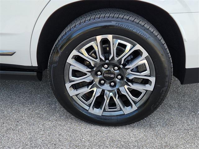 used 2023 GMC Yukon car, priced at $73,000