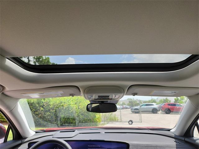 new 2025 Buick Envision car, priced at $40,350