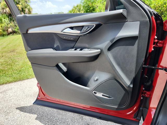 new 2025 Buick Envision car, priced at $40,350