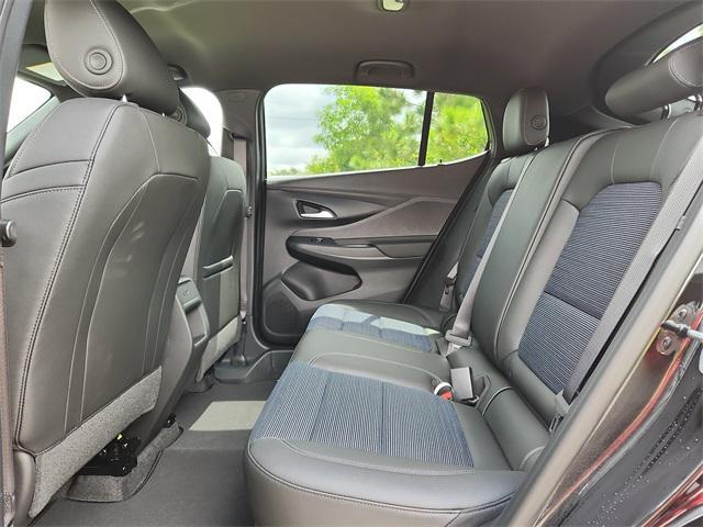 new 2025 Buick Envista car, priced at $26,081