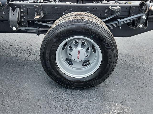 new 2025 GMC Sierra 3500 car, priced at $54,895