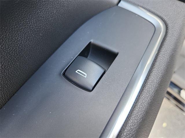 new 2025 GMC Sierra 1500 car, priced at $50,590