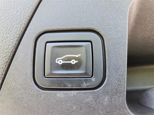 used 2020 Buick Envision car, priced at $20,000