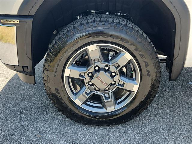 new 2025 GMC Sierra 2500 car, priced at $81,275