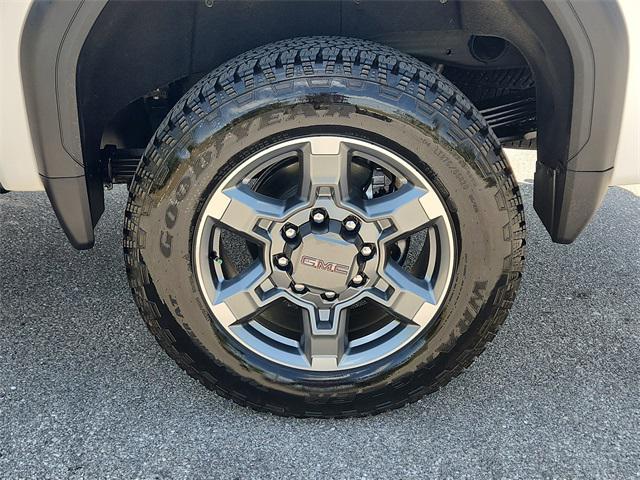 new 2025 GMC Sierra 2500 car, priced at $81,275