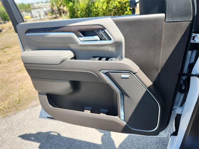 new 2025 GMC Sierra 2500 car, priced at $81,275