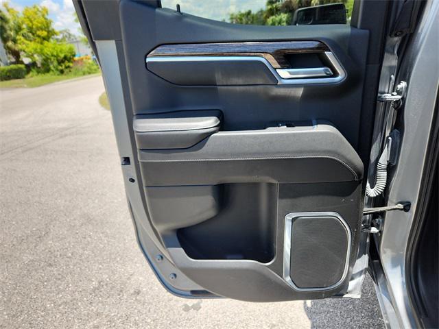 used 2023 GMC Sierra 1500 car, priced at $43,900