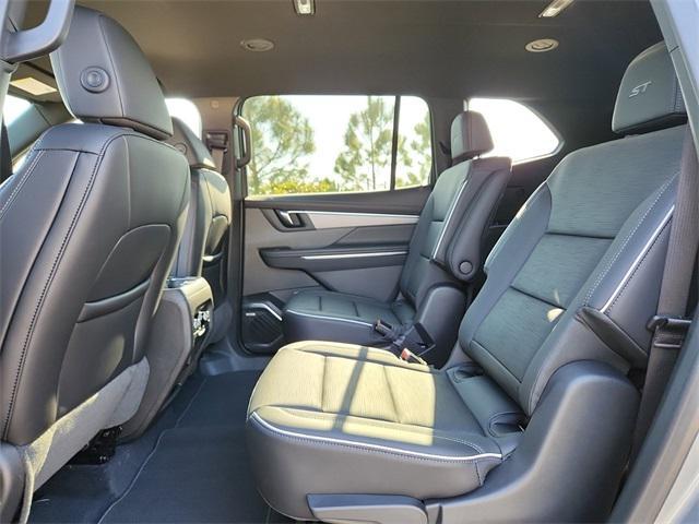 new 2025 Buick Enclave car, priced at $48,818