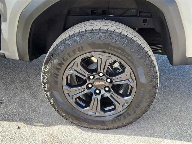 used 2024 GMC Canyon car, priced at $34,500