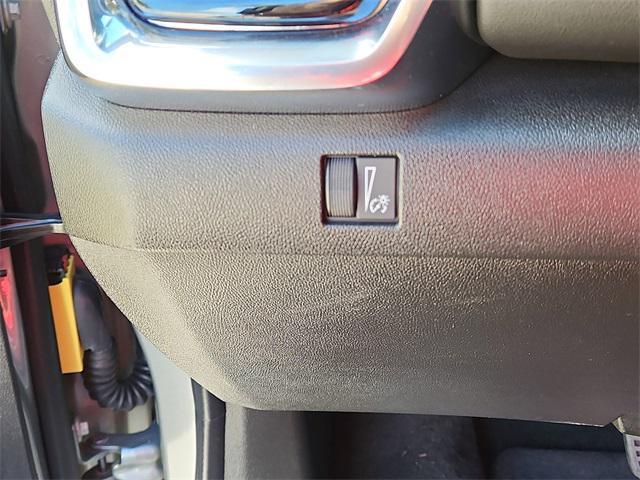 used 2024 GMC Canyon car, priced at $34,500