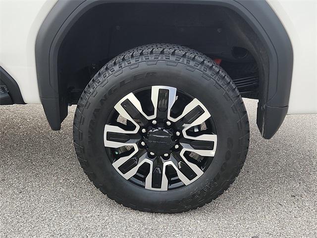 new 2025 GMC Sierra 2500 car, priced at $96,135