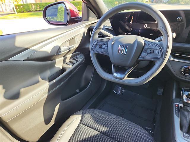 new 2025 Buick Envista car, priced at $25,461