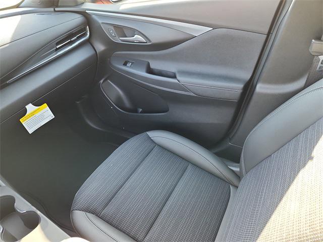 new 2025 Buick Envista car, priced at $25,461