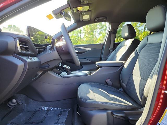 new 2025 Buick Envista car, priced at $25,461