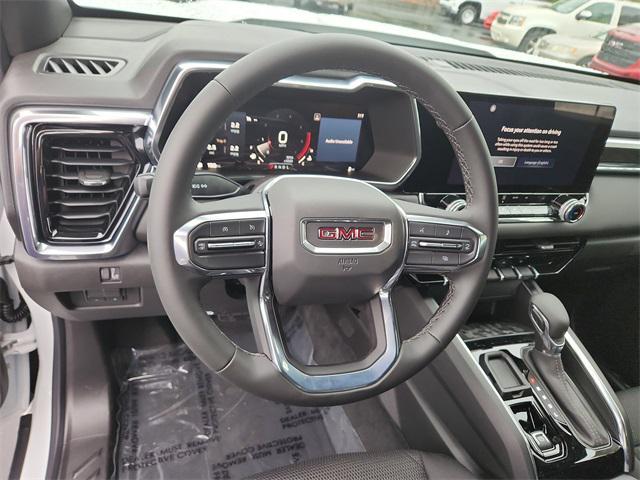new 2025 GMC Canyon car, priced at $39,995