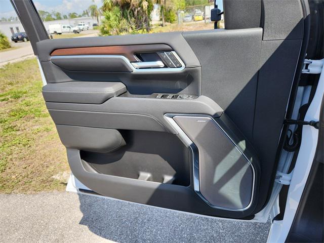 new 2025 GMC Sierra 2500 car, priced at $86,976