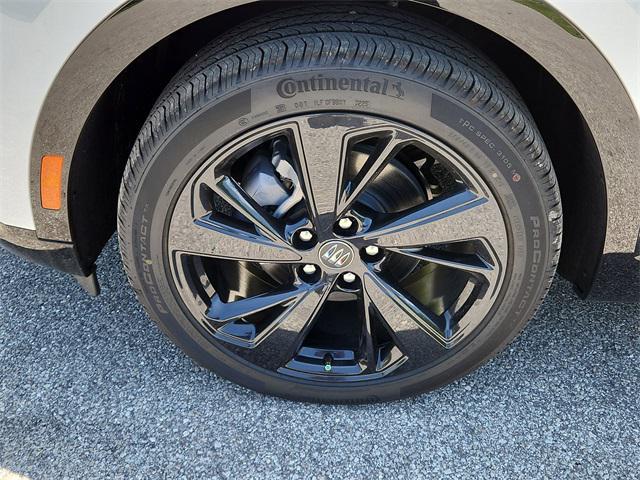 new 2025 Buick Envision car, priced at $39,917