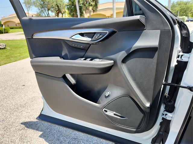 new 2025 Buick Envision car, priced at $39,917