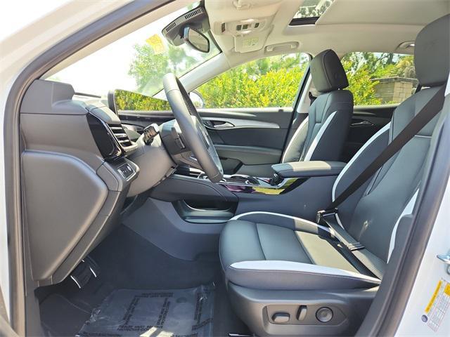 new 2025 Buick Envision car, priced at $39,917