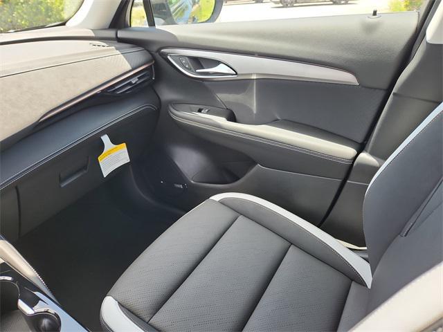 new 2025 Buick Envision car, priced at $40,350
