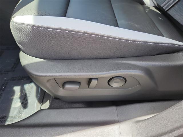 new 2025 Buick Envision car, priced at $40,350