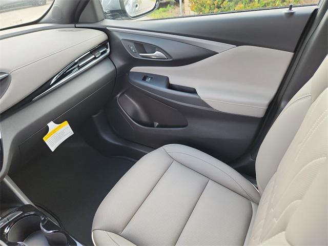 new 2025 Buick Envista car, priced at $30,730