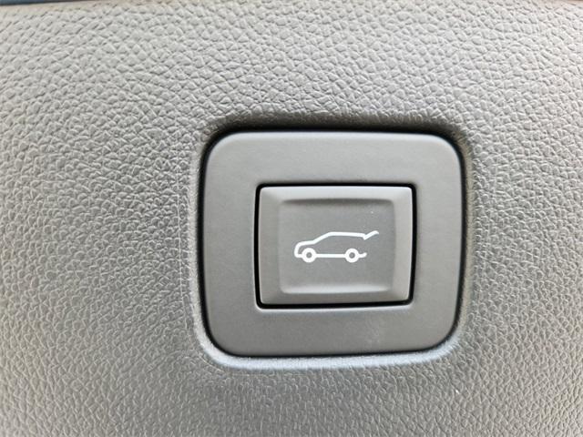 new 2024 Buick Envista car, priced at $24,930