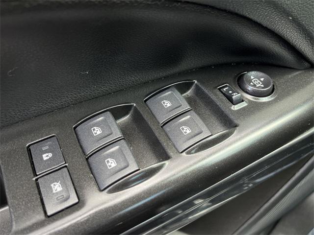 used 2022 GMC Canyon car, priced at $33,500