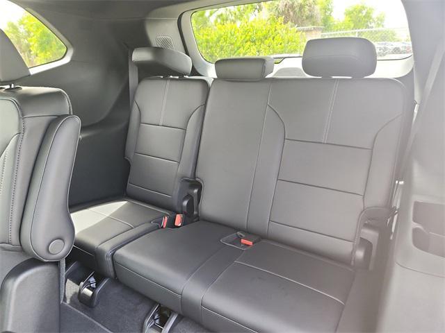 new 2025 GMC Acadia car, priced at $50,231