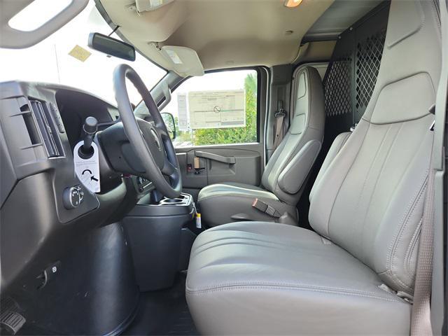 new 2025 GMC Savana 2500 car, priced at $46,025