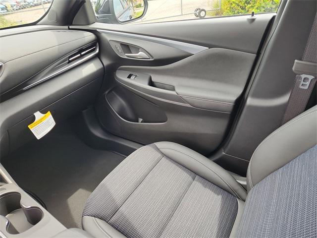 new 2025 Buick Envista car, priced at $26,081